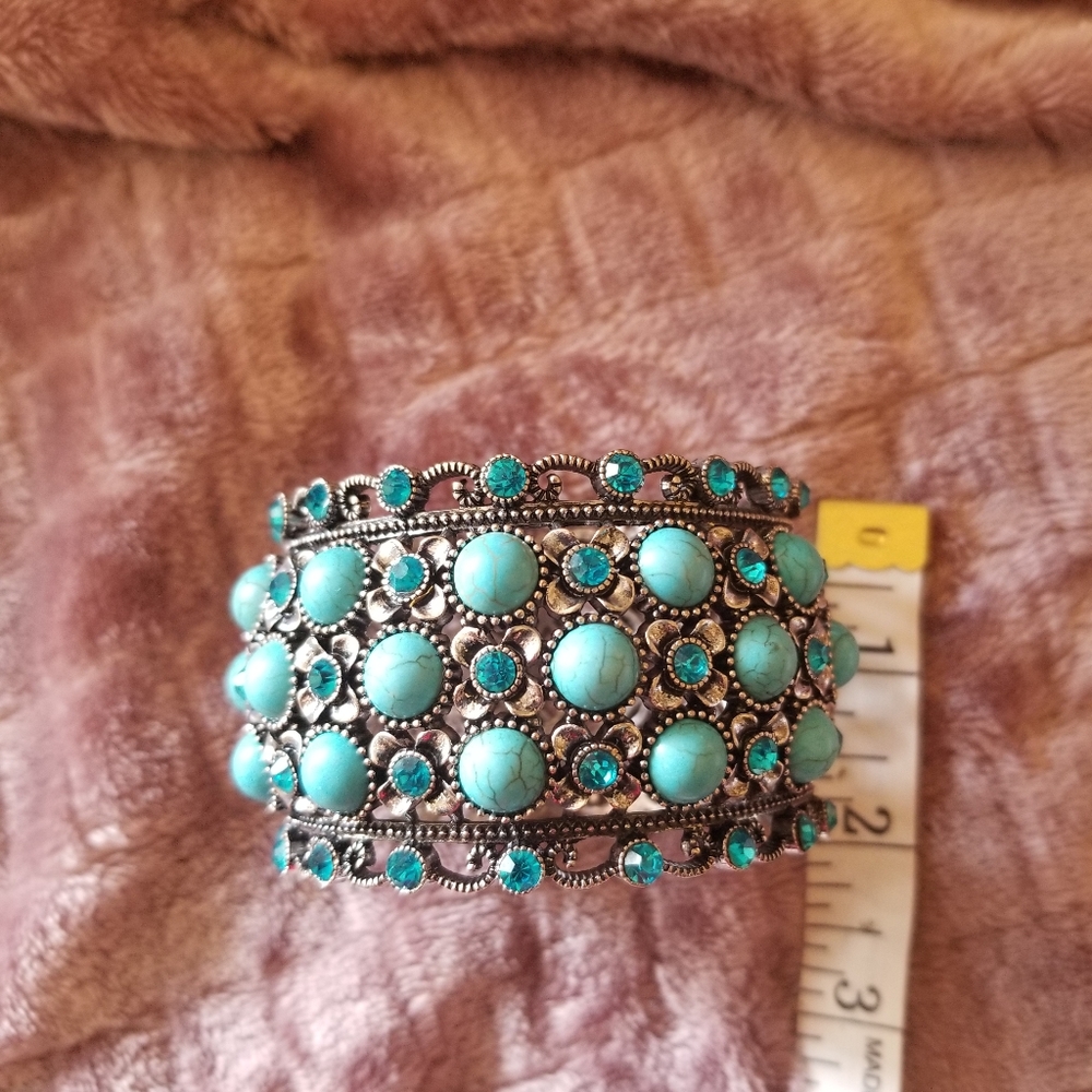 Bracelet - Picture 6 of 6